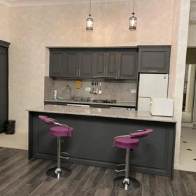 In Baku 90.0 m² apartment is for rent - Image 3