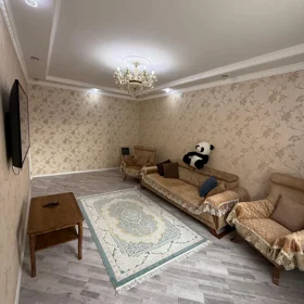 In Baku 130.0 m² house with 3.0 rooms is for sale - Image 2