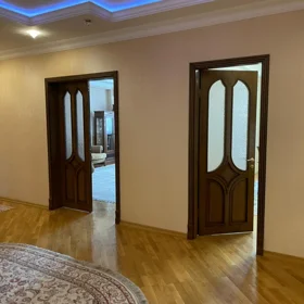 In Baku nan m² apartment is for sale - Image 4