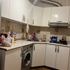 In Baku 75.0 m² apartment is for sale - Image 3