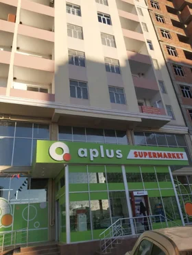 In Baku 55.0 m² apartment is for sale - Image 3