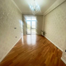 In Baku 60.0 m² apartment is for sale - Image 2