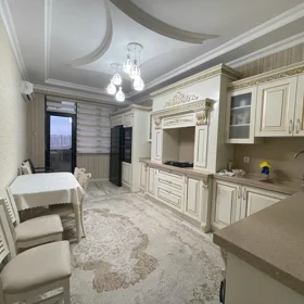 In Baku 160.0 m² apartment is for rent - Image 2