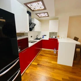 In Baku 88.0 m² apartment is for rent - Image 5