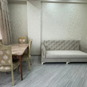 In Baku 70.0 m² apartment is for rent - Image 2