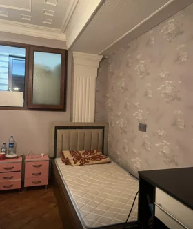 In Baku 65.0 m² apartment is for sale - Image 2
