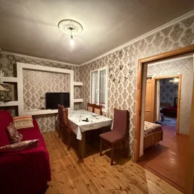 In Baku 75.0 m² apartment is for rent - Image 2