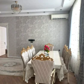 In Baku 100.0 m² apartment is for rent - Image 3