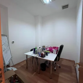 In Baku 111.0 m² office is for rent - Image 3