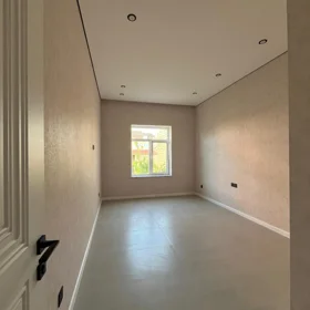 In Baku 125.0 m² house with 4.0 rooms is for sale - Image 2