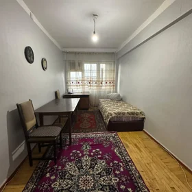 In Baku 70.0 m² apartment is for rent - Image 3