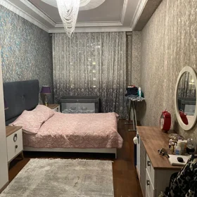 In Baku 90.0 m² apartment is for rent - Image 2