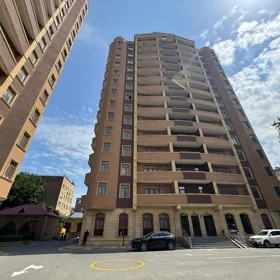 In Baku 108.0 m² apartment is for rent - Image 3