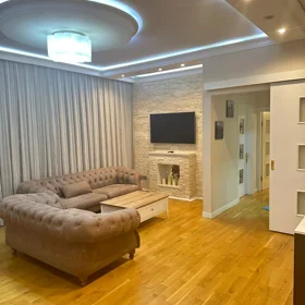 In Baku 120.0 m² apartment is for rent - Image 4
