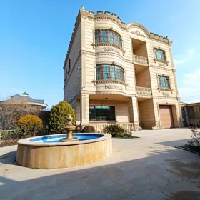 In Khirdalan 500.0 m² house with 8.0 rooms is for sale