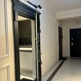 In Baku nan m² apartment is for sale - Image 3