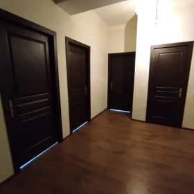 In Baku 80.0 m² apartment is for sale - Image 2