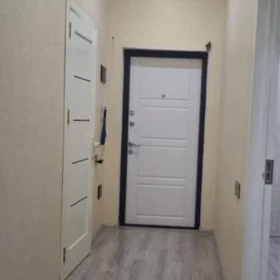 In Baku 61.0 m² apartment is for sale - Image 4