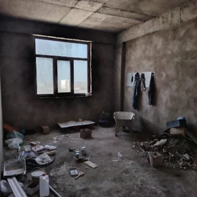 Khirdalan-da 68.0 m2 mənzil satılır