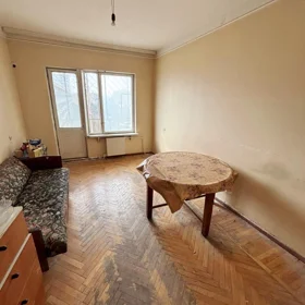 In Baku 105.0 m² apartment is for sale - Image 2