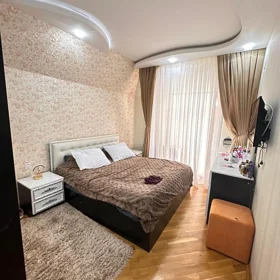 In Khirdalan 86.0 m² apartment is for sale - Image 3