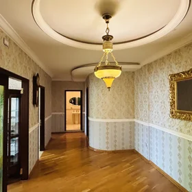 nan-da 100.0 m2 mənzil kirayə verilir