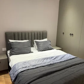 In Baku 66.0 m² apartment is for rent - Image 5