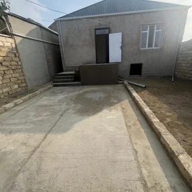 In nan 100.0 m² house with 3.0 rooms is for sale - Image 3