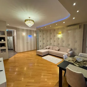 In Baku 120.0 m² apartment is for rent - Image 3