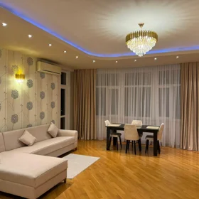 In Baku 120.0 m² apartment is for rent - Image 4