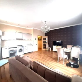 In Baku 100.0 m² apartment is for rent - Image 4