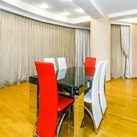 In Baku nan m² apartment is for sale - Image 5