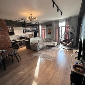 In Baku 92.0 m² apartment is for sale - Image 3