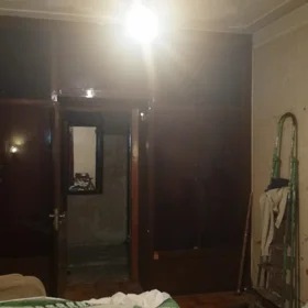 In Baku 72.0 m² commercial is for sale - Image 2