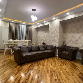 In Baku 148.0 m² apartment is for rent - Image 5