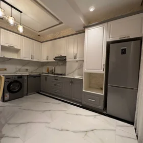 In Baku 142.0 m² apartment is for rent - Image 2