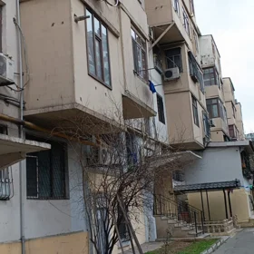 In Baku 55.0 m² apartment is for sale - Image 2