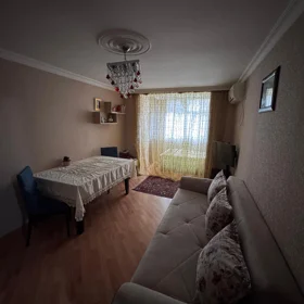 In Baku 60.0 m² apartment is for rent - Image 2