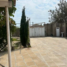 In Baku 100.0 m² house with 3.0 rooms is for rent - Image 4