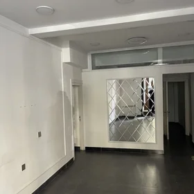 In Baku 80.0 m² commercial is for rent - Image 3