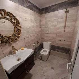 In Baku 40.0 m² apartment is for rent - Image 4