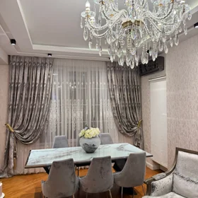 In Baku 135.0 m² apartment is for sale - Image 3