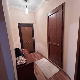 In Baku 60.0 m² apartment is for sale - Image 3