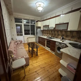 In Baku 85.0 m² apartment is for rent - Image 4