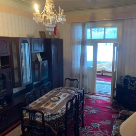 In Shirvan 102.0 m² apartment is for sale