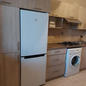 In Baku 100.0 m² apartment is for rent - Image 3