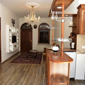 In Baku 55.0 m² house with 2.0 rooms is for rent - Image 2