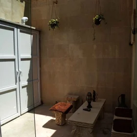 In Baku 55.0 m² house with 2.0 rooms is for rent - Image 4