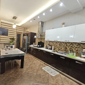 Baku-da 196.0 m2 mənzil satılır - Şəkil 2