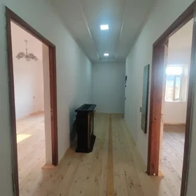 In Baku 80.0 m² house with 3.0 rooms is for sale - Image 3